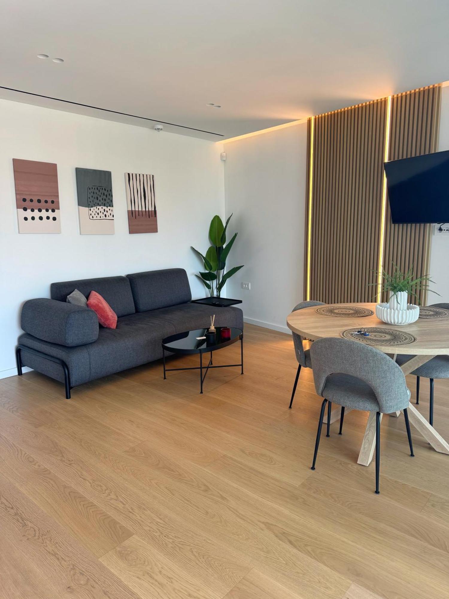 Modern Minimal Apartment 이라피트라 외부 사진
